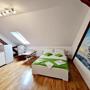 *** Bed & Breakfast Teslova Slovenia